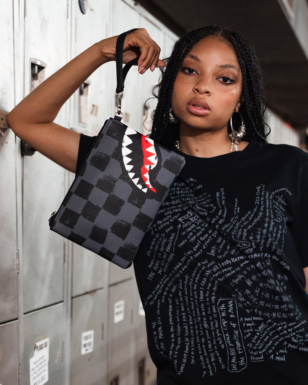 SPRAYGROUND store clutch