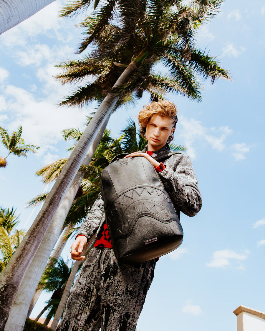 BLACKOUT RACEWAY DLXSV BACKPACK