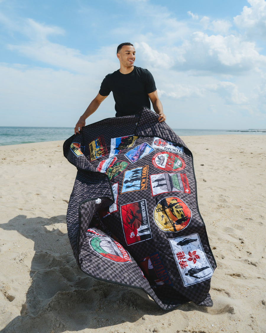 SPRAYGROUND® TOTE GLOBAL MOGUL UNLIMITED MILES PACKABLE BEACH MAT BLANKET WATER RESISTANT CONVERTIBLE TOTE