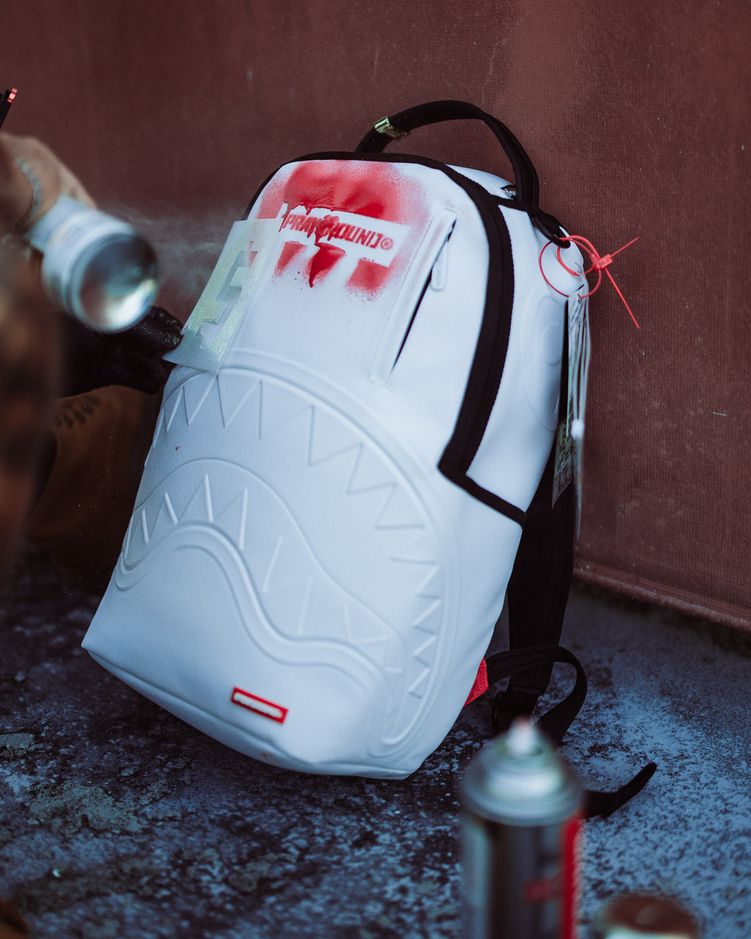 SPRAYPAINT YOUR OWN SPRAYGROUND BACKPACK