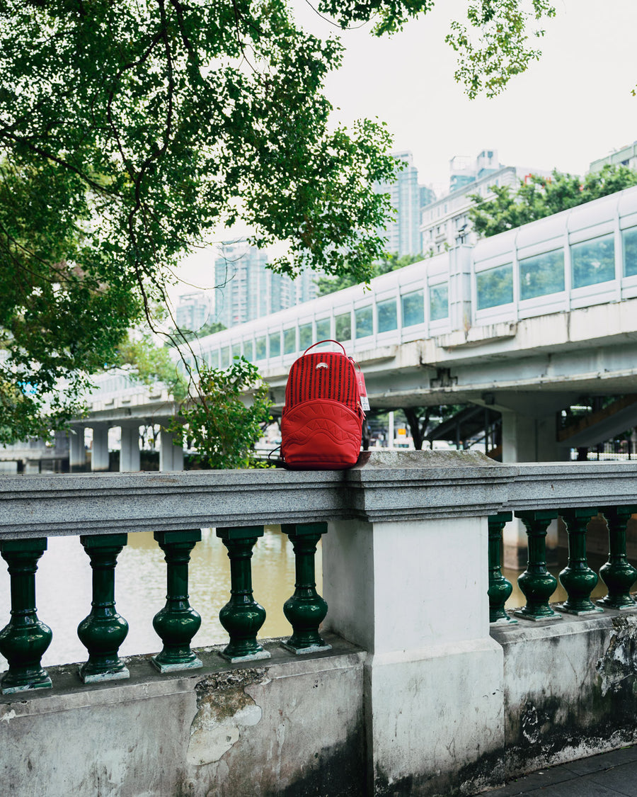 REVERSE SHARKS IN PARIS 2.0 BACKPACK